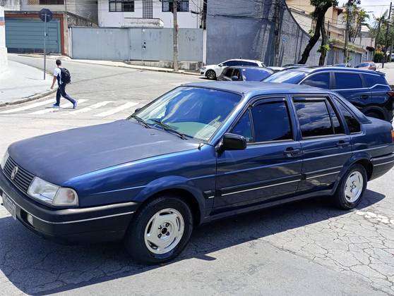 VOLKSWAGEN SANTANA 2.0 GLSI 8V GASOLINA 4P AUTOMÁTICO